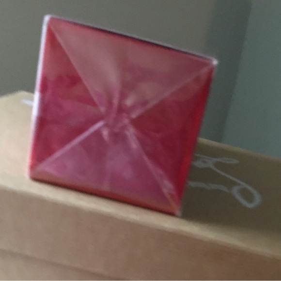 i want Jimmy choo  eau de parfume - Picture 5 of 6